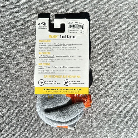 Swiftwick Maxus Zero No Show Running Socks - Picture 2 of 2